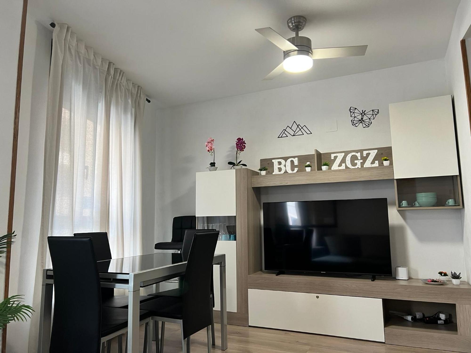 El Bc Zaragoza - Aljaferia Apartment Екстериор снимка